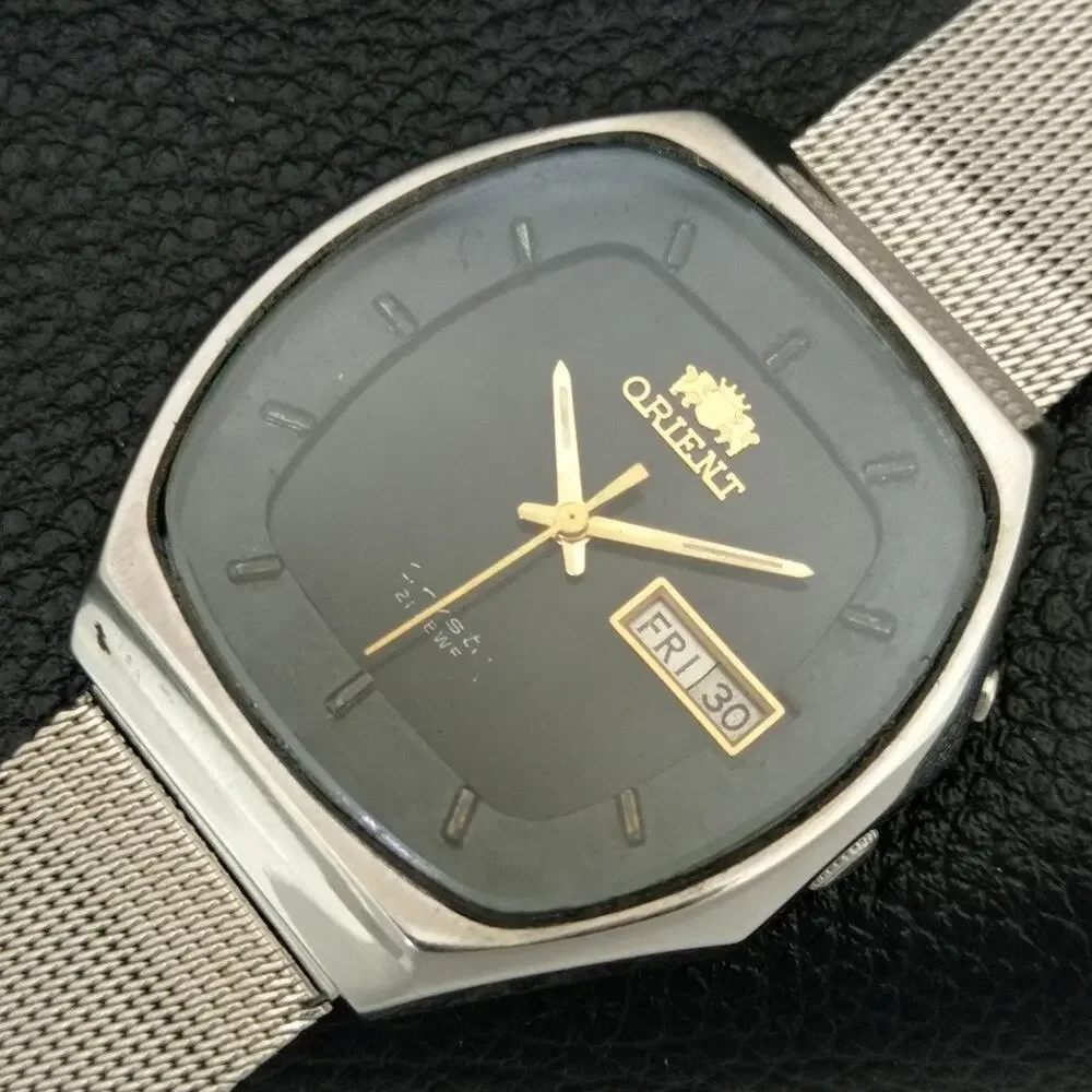 Vintage 1984 Orient Automatic Mens Silver Watch W/daydate & Gold accents